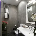Saint B Boutique 3*