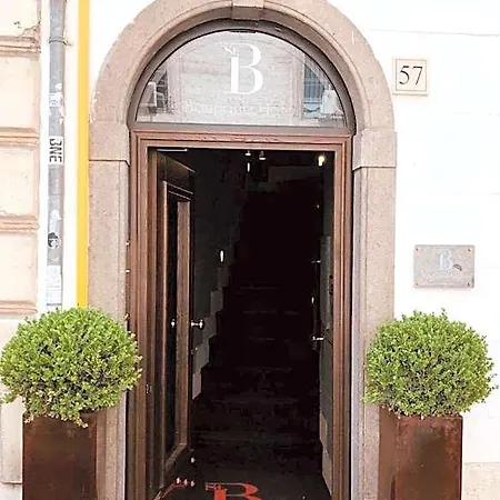 Saint B Boutique Stb