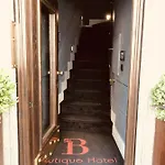 Saint B Boutique Stb מלון 3*